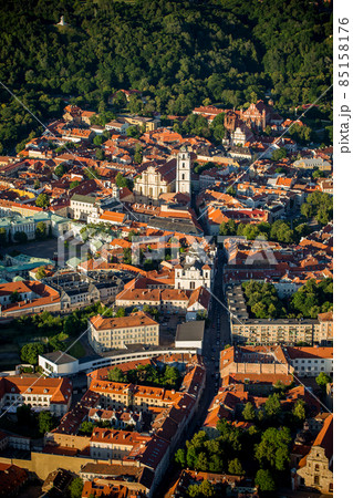 Red rooftops of sunny Vilnius Old Town aerial view 85158176