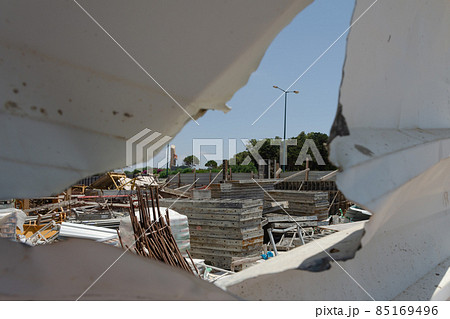 construction of new residential and office buildings 85169496