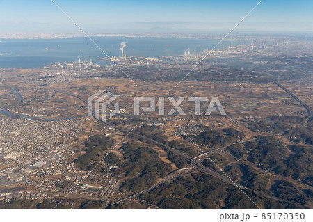 木更津ジャンクションと東京湾岸工業地帯の空撮 木更津ジャンクションと東京湾岸工業地帯の空撮 85170350