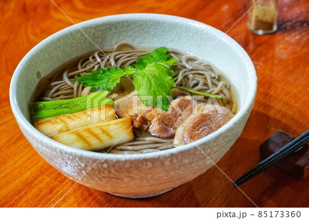 温かい鴨蕎麦 温かい鴨蕎麦 85173360