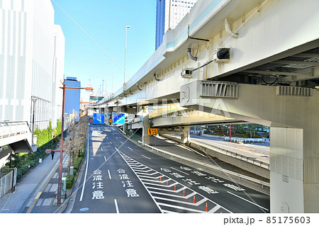 国道1号線 築地橋/横浜駅方面を望む(神奈川県横浜市)【2021.12】 国道1号線 築地橋/横浜駅方面を望む(神奈川県横浜市)【2021.12】 85175603