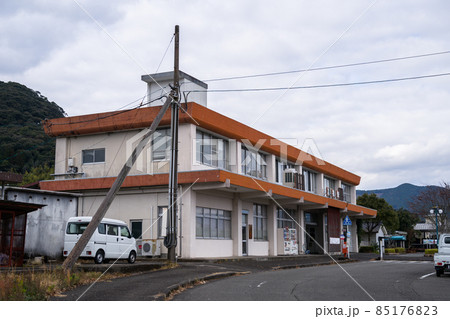吉松駅　駅舎 肥薩線 吉都線 85176823