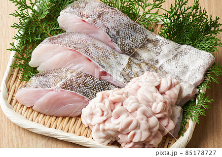 真鱈の切り身と白子 85178727