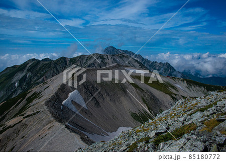 御山から望む立山稜線 御山から望む立山稜線 85180772