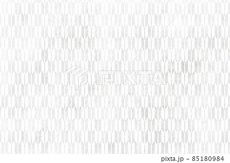 金箔風・矢絣の和柄背景素材　シルバー　和紙風テクスチャ　上品　白　ゴージャス　日本の伝統的な柄　贅沢 85180984
