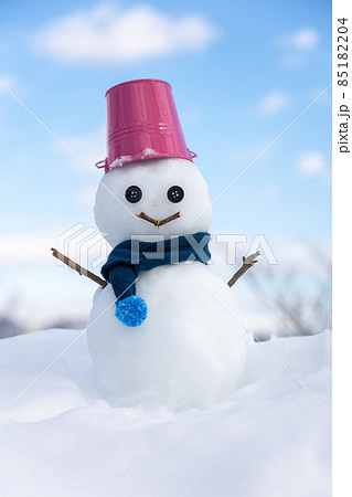 シンプルな雪だるま シンプルな雪だるま 85182204