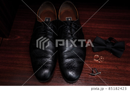 Groom's Set Butterfly Shoes Belts Cufflinks Wedding Rings Men Accessories 85182423