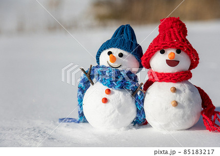 ペアの雪だるま 85183217