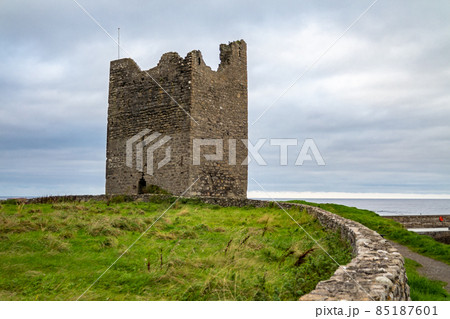Rossle castle at Easky pier in County Sligo - Republic of Ireland. Rossle castle at Easky pier in County Sligo - Republic of Ireland. 85187601