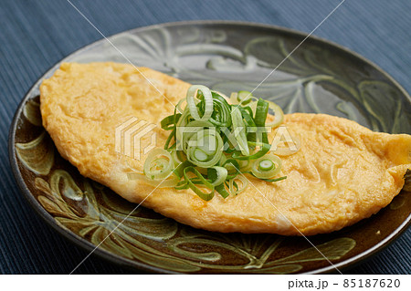 青ネギがのったおいしい卵焼き 85187620