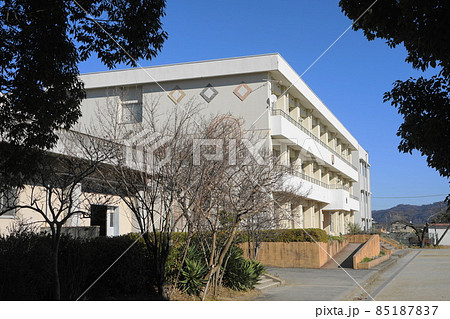 南足柄市立福沢小学校11校舎 南足柄市立福沢小学校11校舎 85187837