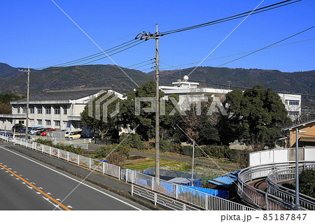 南足柄市立福沢小学校01全景 85187847