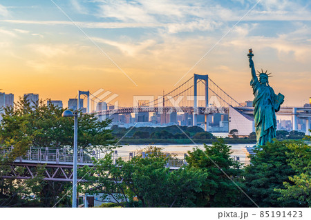 【東京の都市風景】お台場周辺の夕景 【東京の都市風景】お台場周辺の夕景 85191423