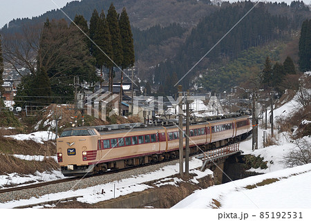 北陸本線　石動－倶利伽羅　JR西日本　485系　Y31編成（金沢）　しらさぎ 85192531