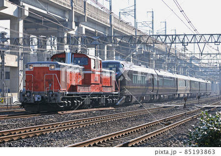 東北本線 田端-赤羽 JR東日本 DD51-842(高崎)+E655系(尾久)+TR(東京) 東北本線 田端-赤羽 JR東日本 DD51-842(高崎)+E655系(尾久)+TR(東京) 85193863