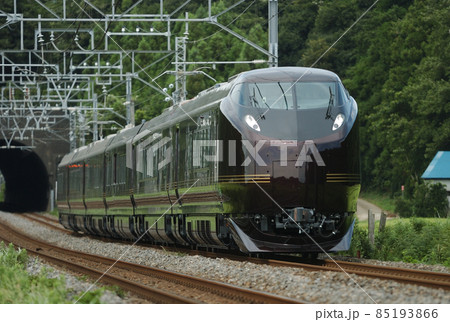 総武本線　佐倉－物井　JR東日本　E655系（尾久）＋TR（東京） 85193866
