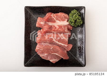 生ラム肩ロース焼き肉用　オーストラリア産 85195134