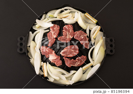 ジンギスカン　(生ラム肩ロース) 85196394