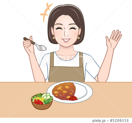 おいしい食事を取る女性 85209153
