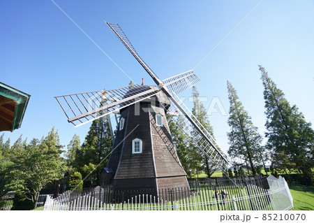 愛知県安城市デンパークの風車 85210070