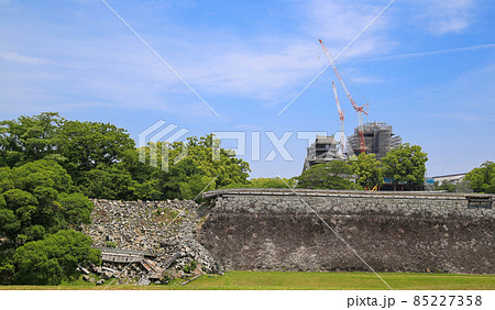 再建中の熊本城 85227358