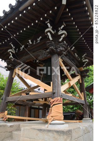 補修中の鐘楼の写真素材 [85228822] - PIXTA
