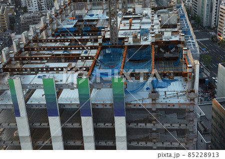 建設中の高層マンション 建設中の高層マンション 85228913