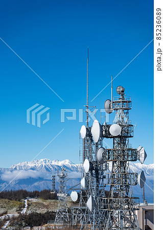 長野県 美ヶ原高原 ビーナスライン 風景 太陽 高所 観光 アルプス 旅行 登山 鉄塔 電波塔 冬 長野県 美ヶ原高原 ビーナスライン 風景 太陽 高所 観光 アルプス 旅行 登山 鉄塔 電波塔 冬 85236089
