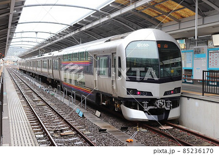 快速マリンライナーの5000系　高松駅　香川県　四国 85236170