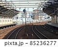 複々線の鉄道線路 85236277