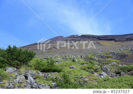 富士登山富士宮ルート 富士宮口六合目 富士登山富士宮ルート 富士宮口六合目 85237527