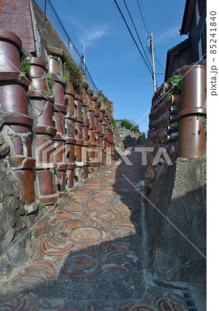 愛知県常滑市：土管坂 85241840