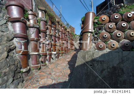 愛知県常滑市:土管坂 愛知県常滑市:土管坂 85241841