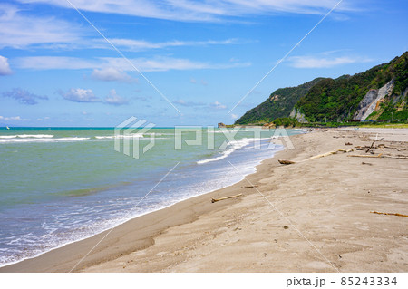 野積海水浴場 日本海のビーチリゾート(新潟県長岡市寺泊野積) 野積海水浴場 日本海のビーチリゾート(新潟県長岡市寺泊野積) 85243334
