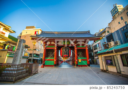 浅草雷門 早朝の風景 浅草雷門 早朝の風景 85243750