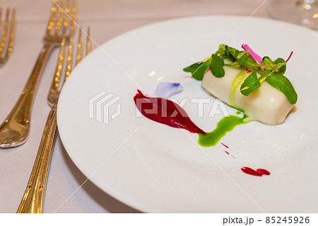 結婚式 披露宴 フランス料理 ディナー クリスマス 記念日 ランチの写真素材