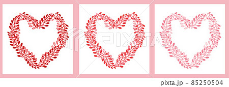 Heart wreath made of branches 85250504