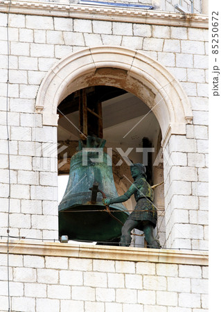Tower Bell 85250672