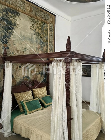 ハムレットの舞台　デンマーク　クロンボー城　ベッド 85250812