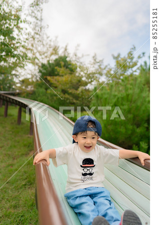 イヤイヤ期の子供 男の子 イヤイヤ期の子供 男の子 85255181