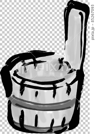温泉やお風呂の木製の手桶　手描き筆描きイラスト　モノクロ 85267093