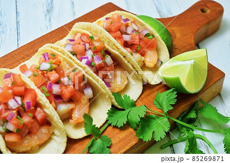 メキシコ料理の美味しいタコス メキシコ料理の美味しいタコス 85269871