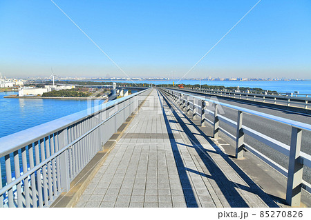 東京ゲートブリッジより若洲海浜公園方面を望む(東京都江東区)【2021.12】 東京ゲートブリッジより若洲海浜公園方面を望む(東京都江東区)【2021.12】 85270826