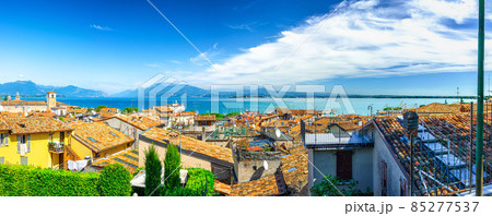 Panorama of Desenzano del Garda town Panorama of Desenzano del Garda town 85277537