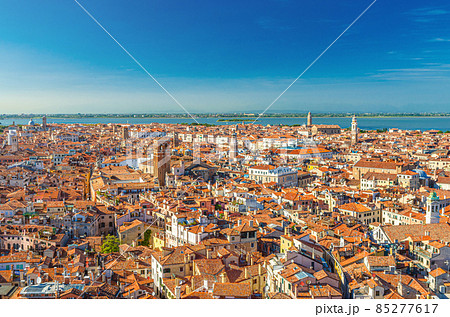 Aerial panoramic view of Venice city old historical centre 85277617