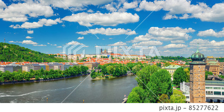 Panorama of Prague city historical centre with Prague Castle 85277622