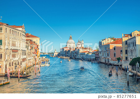 Venice cityscape with Grand Canal waterway Venice cityscape with Grand Canal waterway 85277651