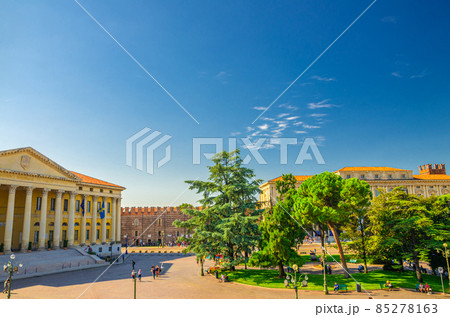 Verona city historical centre Verona city historical centre 85278163
