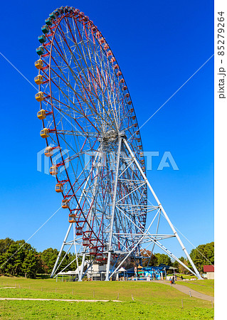 東京 江戸川区 葛西臨海公園 ダイヤと花の大観覧車の写真素材 東京 江戸川区 葛西臨海公園 ダイヤと花の大観覧車の写真素材