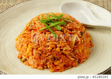 キムチご飯 炒飯 キムチご飯 炒飯 85280265